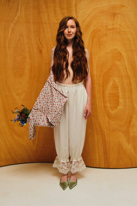 ШОПЕР "ВИНО, БАГЕТ І Я" В КВІТКОВИЙ ПРИНТ