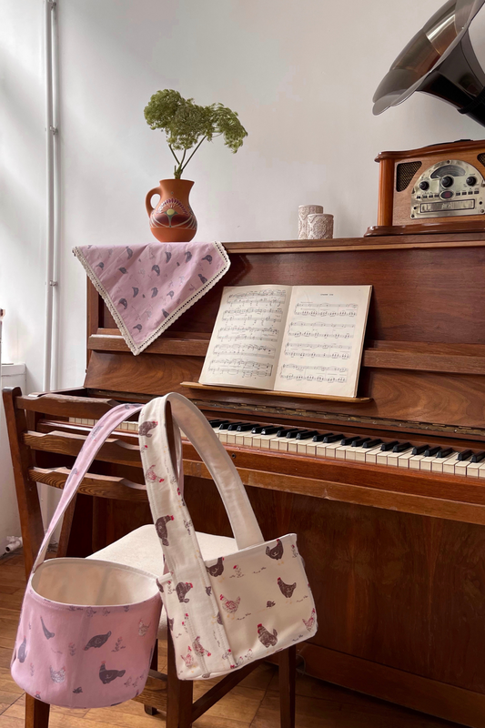 PILLOW, BASKET, RUNNER IN PINK COLOR